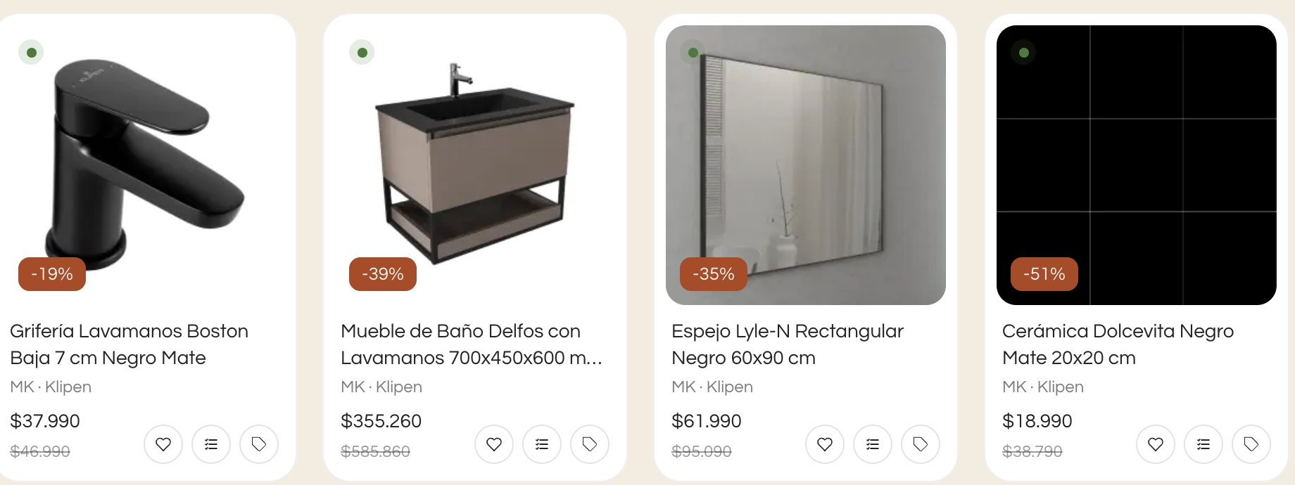 Dos tarjetas de producto del catálogo con el punto de stock, el porcentaje de descuento, el precio y los tres botones